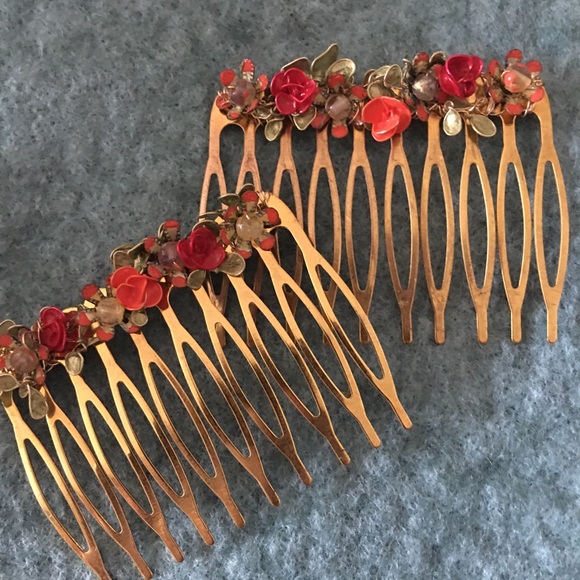 OOAK hair combs. Handmade and simply gorgeous! - Picture 2 of 4